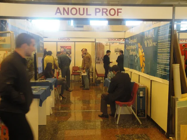 CONSTRUCTION & INTERIOR 2011 - 8