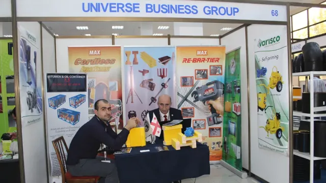 CONSTRUCTION & INTERIOR 2015 - 18