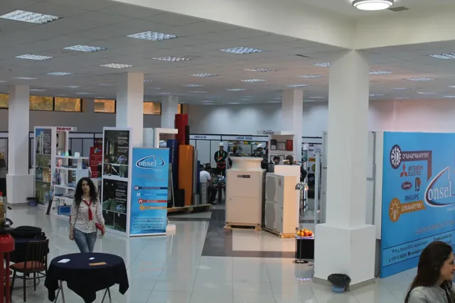 CONSTRUCTION & INTERIOR 2016 - 20